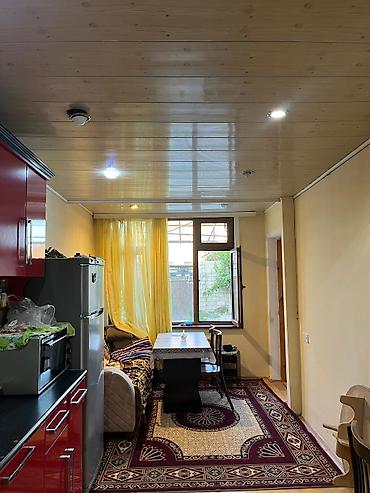 baki bina evi: Salam ev xaçmaz şəhəri şəmsəddin Sultanov küçəsində yerleşir.Ev bazar — 10