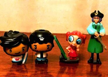 usaq ucun boks elcekleri: Продаются коллекционные фигурки, всего 4 штуки. Цена за каждую, в