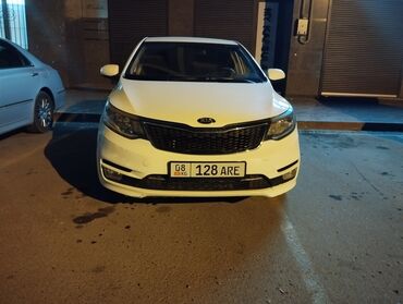 Kia: Kia Rio: 2015 г., 1.6 л, Механика, Бензин, Седан