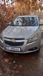 обмен на авто с доплатой: Chevrolet Cruze: 2009 г., 1.6 л, Автомат, Бензин, Седан