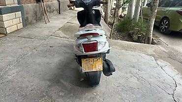 dio дио: Скутер Honda Dio (бензиновый) - Классический городской скутер с — 3
