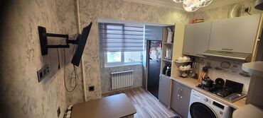 tbilisi prospekti satilan evler: Bakı, Əhmədli, 2 otaqlı, Köhnə tikili, m. Əhmədli, 65 kv. m
