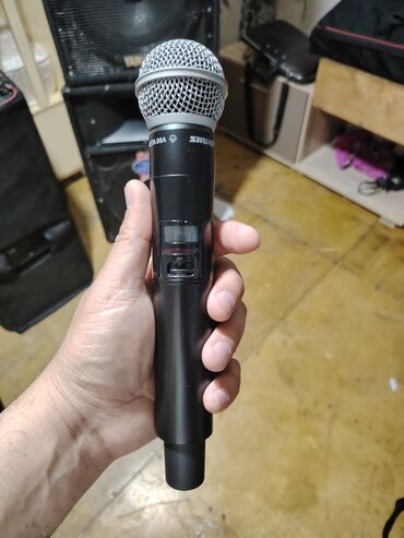Səsgücləndiricilər, qulaqlıqlar və mikrofonlar: Shure QLXD4 simsiz mikrofon qəbuledicisi - Model: QLXD4 (Q51 — 7
