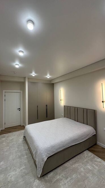 Продажа квартир: 3 комнаты, 74 м², Элитка, 4 этаж, Дизайнерский ремонт