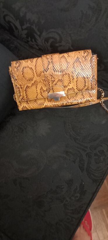 mona polovne torbice: Elegant purse