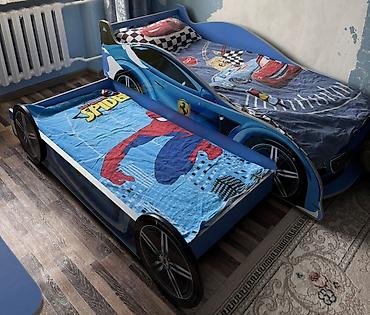 bunk bed: Детская двухместная кровать-машина с выкатным вторым спальным местом — 4