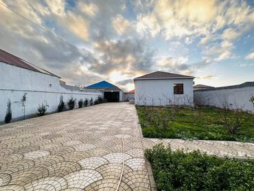 Uzunmüddətli kirayə evlər: 80 kv. m, 3 otaqlı — 1