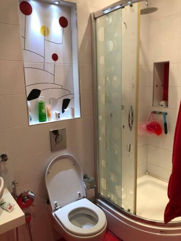 Uzunmüddətli kirayə mənzillər: Yasamalda tbilisi prospektində yaxın yerləşən ümumi sahəsi 100 kv,m — 9