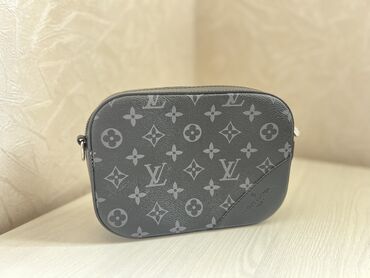рюкзак портфель для девочки: Классическая сумка, Louis Vuitton, Турция, Мужские, Б/у