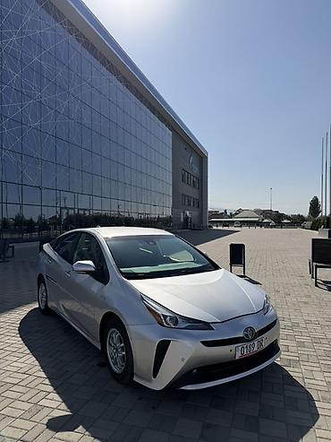 приус 10кузов: Toyota Prius: 2022 г., 1.8 л, Вариатор, Гибрид, Хэтчбэк — 1