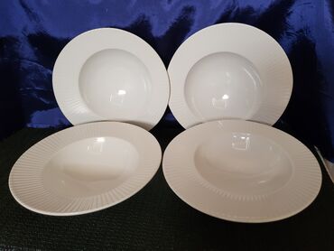 Kuhinjski setovi: Cinije porcelanske,vintaz za supe,corbe. Cinije neobocnog oblika za — 1