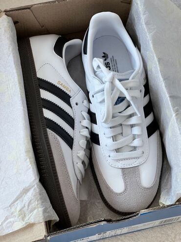 Кроссовки и спортивная обувь: Adidas samba original 🤩 ( мне самой размер не подошло).Производство