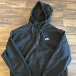 продаю в связи с переездом: Эркектердин толстовкасы, M, Nike, Колдонулган