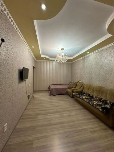 Продажа квартир: 3 комнаты, 80 м², 105 серия, 2 этаж, Евроремонт