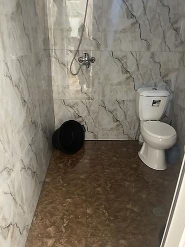 Həyət evləri və villaların satışı: Satılır: həyət evi - Ümumi təsvir: Şəhərətrafı məhəllədə yerləşən — 14