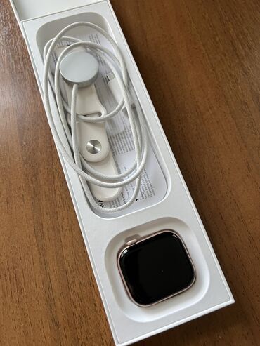 браслеты золото: Продаю Apple Watch series 10 42mm Rose Gold. Состояние-новое.Были