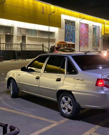 Daewoo: Daewoo Nexia: 2011 г., 1.6 л, Механика, Бензин, Седан