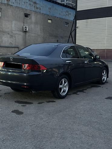 sonata d8: Honda Accord: 2003 г., 2 л, Механика, Бензин, Седан — 4