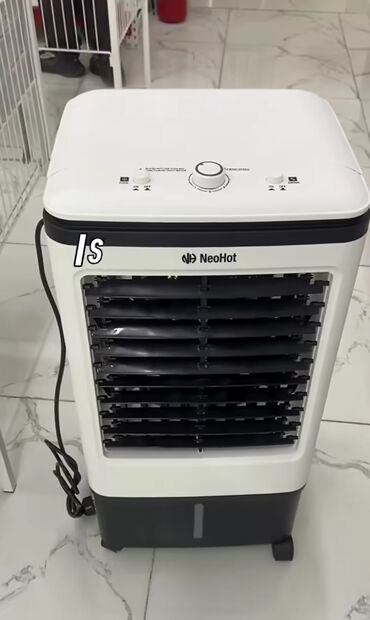 NeoHot su-buz ilə işləyən hava sərinləndirici (ventilyator). * Su