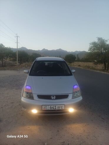 купить бокс на крышу автомобиля бу: Honda Stream: 2001 г., 2 л, Автомат, Бензин, Минивэн