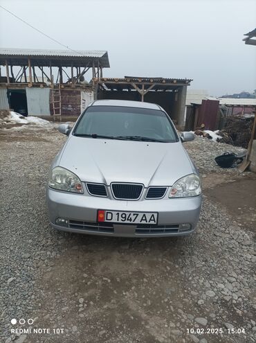 аварийные афто: Chevrolet Lacetti: 2003 г., 1.6 л, Механика, Бензин, Седан