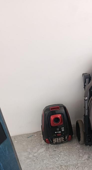 Пылесос VITEK 2200W (цилиндровый) - Мощность: 2200 Вт — высокая тяга