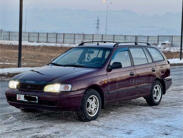 тойота краун 1998: Toyota Carina E: 1993 г., 2 л, Механика, Бензин, Универсал