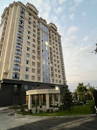 снять квартиру в 10 мкр: 2 комнаты, 90 м², Элитка, 4 этаж, Евроремонт