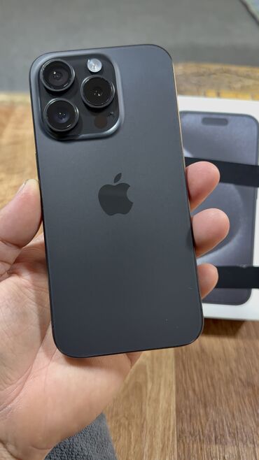 iphone xs цена в бишкеке: IPhone 15 Pro, Колдонулган, 256 ГБ, Кабель, 88 %