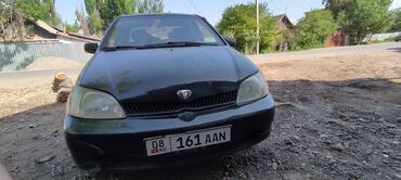 Toyota: Toyota Vitz / Platz / Yaris / Echo: 2002 г., 1.5 л, Автомат, Бензин, Седан