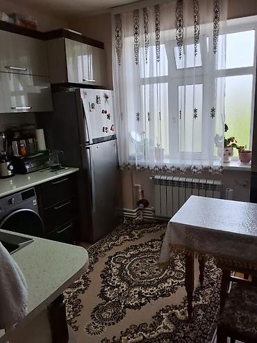 Uzunmüddətli kirayə mənzillər: Şəhərin 28 may ərazisində Mərkəzi bank.28 Moll. Milli Konservatoriya — 18