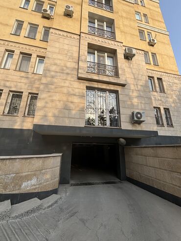 продам паркинг: Район Ак-Кеме Орион Куттубай Продается паркинг в жилом комплексе