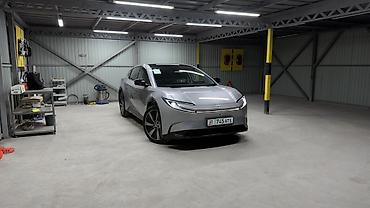 Продажа авто: Toyota bZ5: 2026 г., 0.1 л, Автомат, Электромобиль, Кроссовер — 5