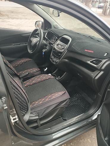 Chevrolet: Chevrolet Spark: 2019 г., 1 л, Автомат, Бензин, Хэтчбэк — 2