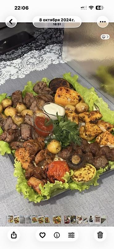 Азык-түлүктөр: Шашлык и мясное ассорти на мангале. На фото представлены готовые — 1