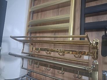 Divar tipli çoxfunksiyalı asılqan və rəf - Material: metal (parlaq