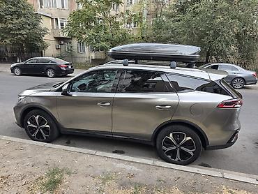 Электротранспорт: BYD TANG, 7/2022. 730 км запас хода.3 ряда сидений. Обогрев-обдув — 2