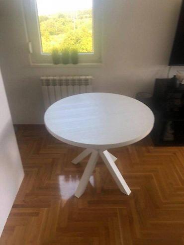vitrina kredenca: MALI OKRUGLI STO MODEL SRR66 | Izrada nameštaja po meri Drvo& — 6