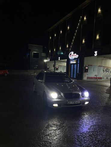 Mercedes-Benz: Mercedes-Benz E-Class: 2000 г., 3.2 л, Автомат, Бензин, Седан — 2