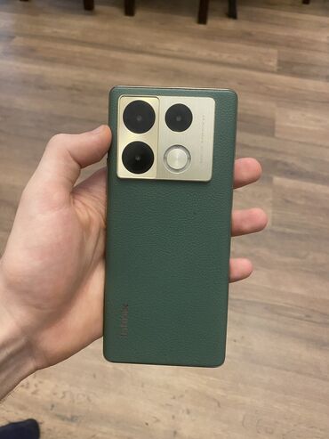 телефон fly ts105: Infinix Note 40 Pro, 256 GB, rəng - Yaşıl, Simsiz şarj, Face ID