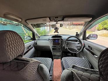 neta gt: Toyota Nadia: 1998 г., Автомат, Бензин, Минивэн — 5