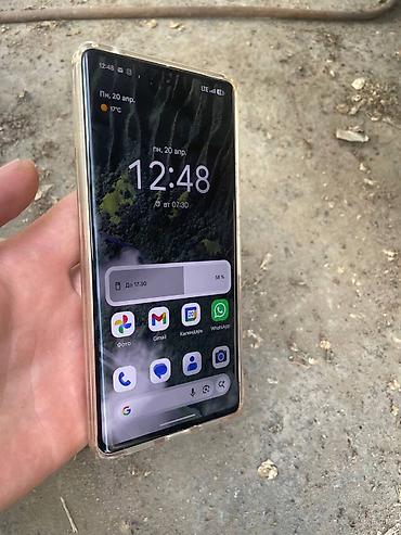 Apple iPhone: IPhone 12 Pro — 17