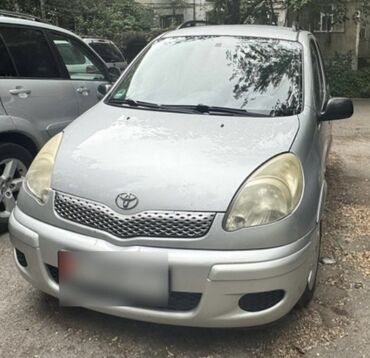 Toyota: Toyota Yaris Verso: 2003 г., 1.3 л, Механика, Бензин, Универсал
