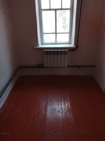 сдаю дом без хозяина на долгий срок: 90 кв. м, 4 бөлмө, Унаа токтотуучу жай, Сарай, Жертөлө, ороо