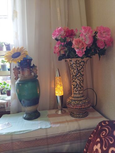 вазы из богемского стекла: Vaza dəsti, Keramika