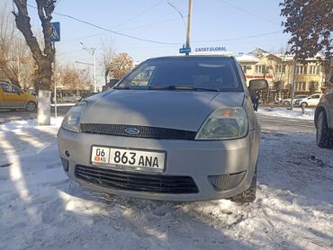 Ford: Ford Fiesta: 2002 г., 1.4 л, Механика, Бензин, Хэтчбэк