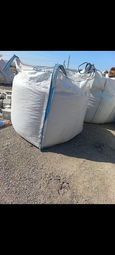 Контейнеры: Məhsul: Big-bag (FIBC) polipropilen kisələr Təsvir: - Sərt yüklərin — 7