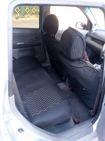 домкраты для авто: Mazda Verisa: 2003 г., Автомат, Бензин, Хэтчбэк