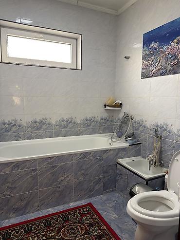 Продажа коттеджей и домов: Продаётся дом Район: ж/м Ак-Орго 2 этажа, 6 комнат Площадь дома: 218 м — 27