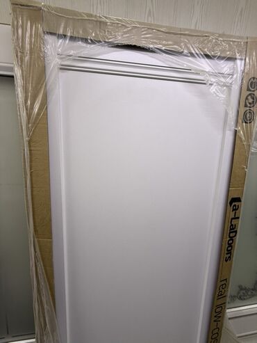 двери с двух сторон из бельгии: Межкомнатная глухая дверь, Окрашенная, цвет - Белый